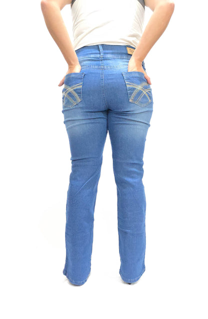 Pantalon Vaquero bordado para dama de Mary Estefan